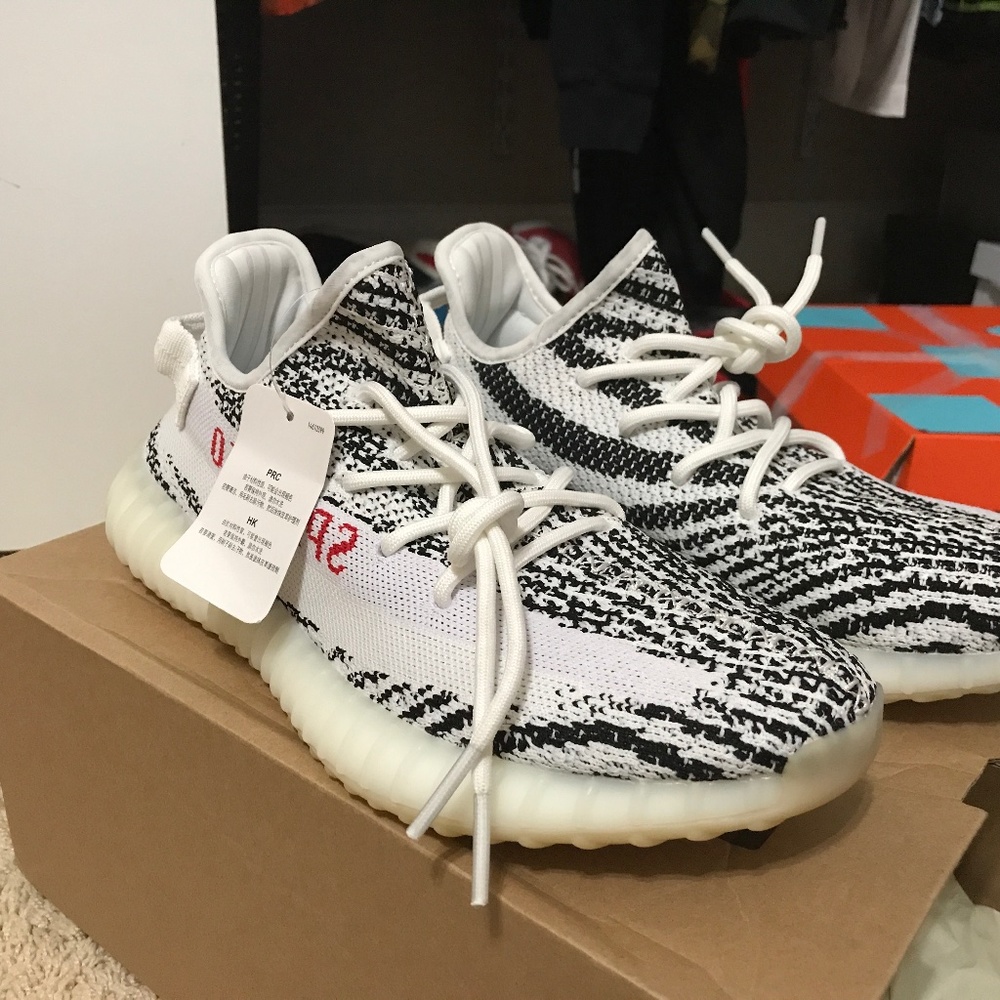 Yeezy 350 zebras